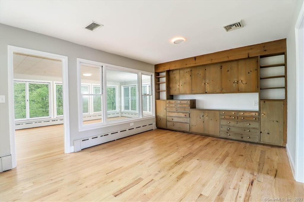 20 Park Lane Road New Milford, CT 06776 - Photo 7 of 21