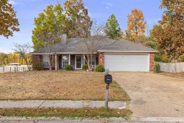 $240,000 | 129 Post Oak Drive, Brandon, MS 39047