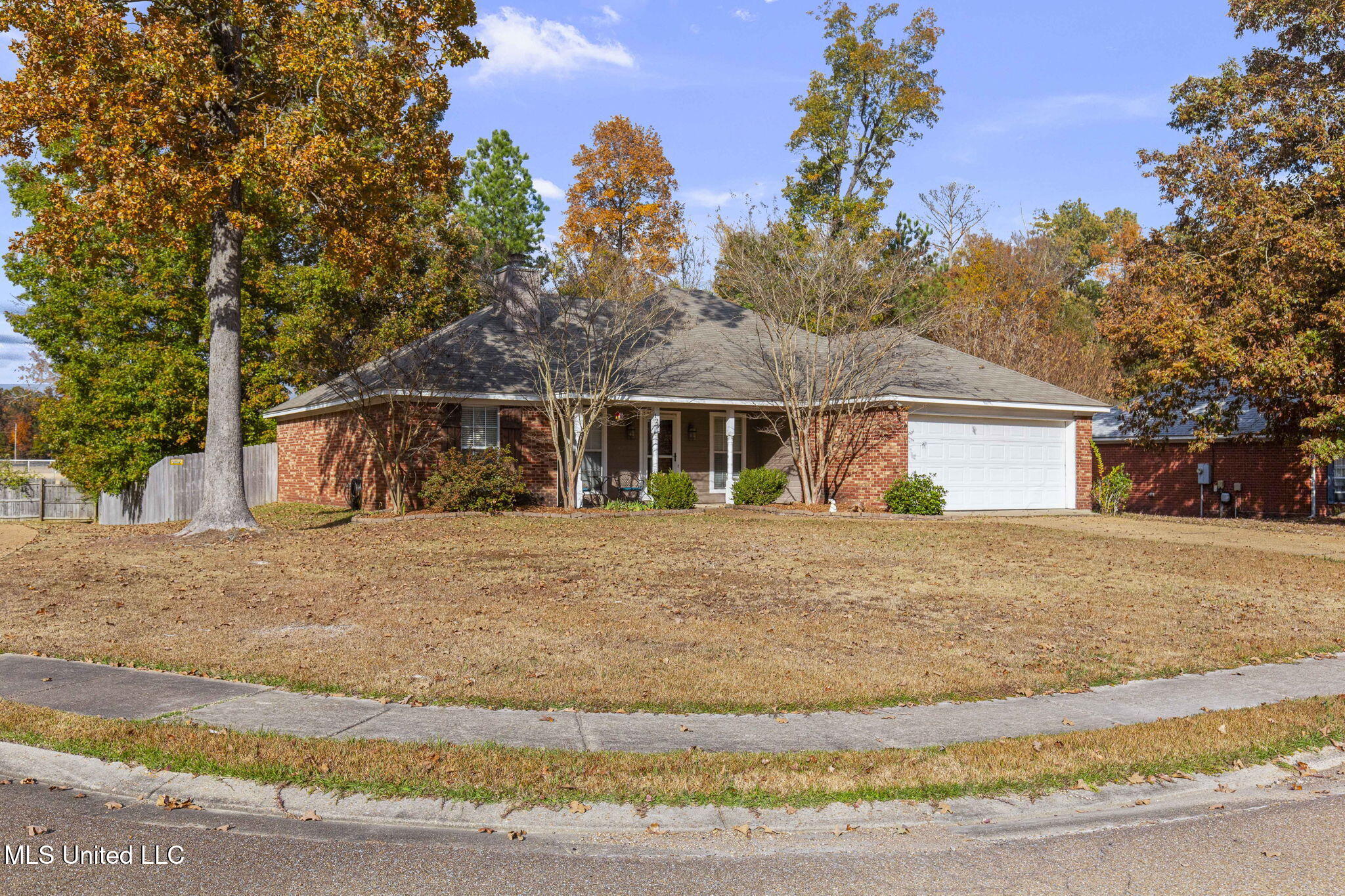 129 Post Oak Drive Brandon, MS 39047 - Photo 2 of 41 2-web-or-mls-129 Post Oak-2