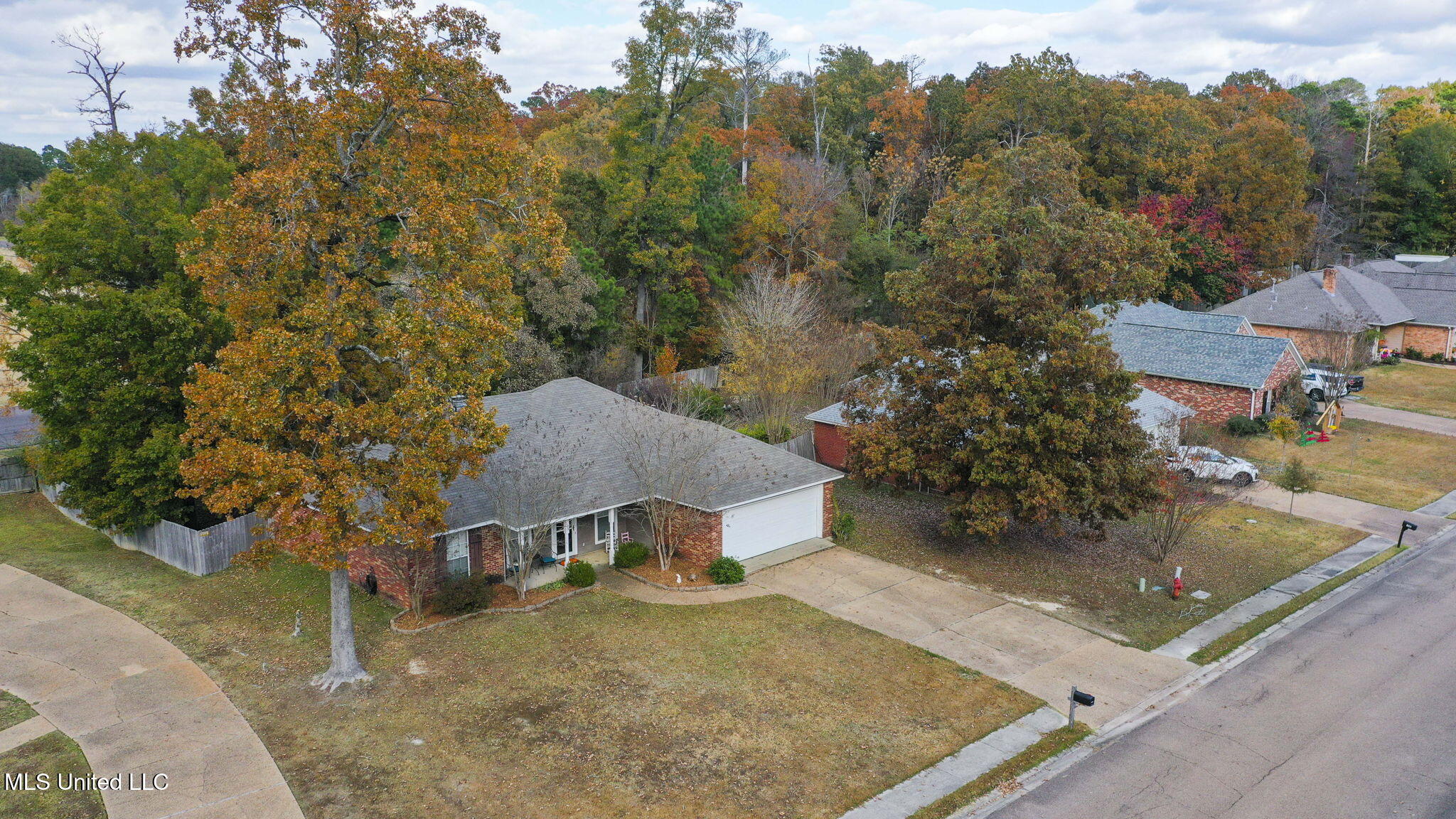 129 Post Oak Drive Brandon, MS 39047 - Photo 41 of 41 41-web-or-mls-129 Post Oak-40