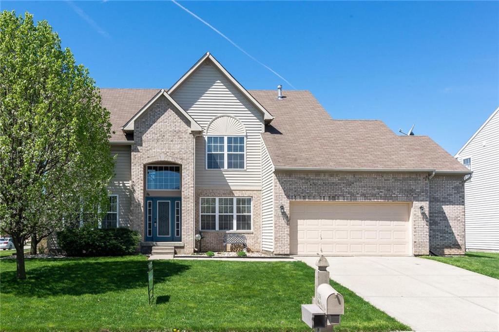 11206 Falling Water Way Fishers, IN 46037 - Photo 1 of 26 Gallery Image 1