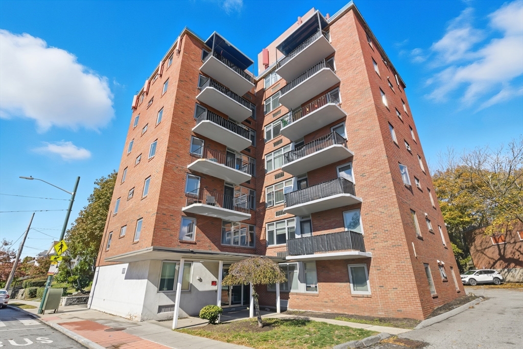 125 Trapelo Road, Unit 21 Belmont, MA 02478 - Photo 18 of 19 a view of a tall building