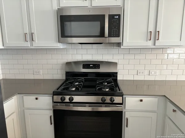 $1,795 | 8523 Astral Place, San Antonio, TX 78252