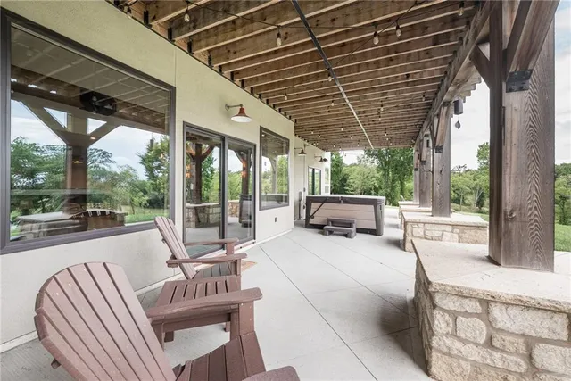 $3,599,000 | 17096 Eisenhower Road, Leavenworth, KS 66048