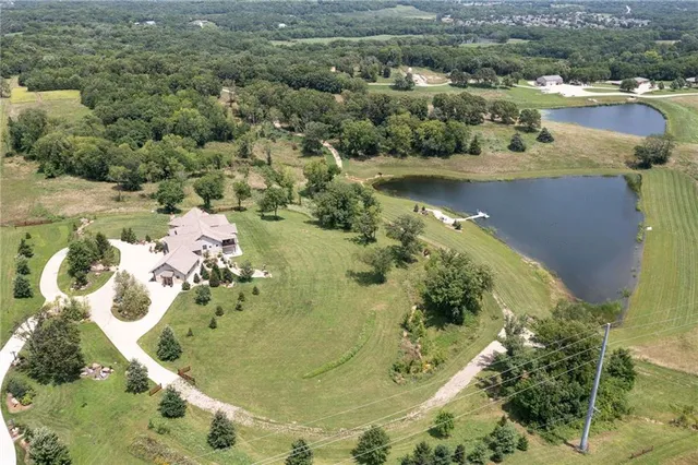 $3,599,000 | 17096 Eisenhower Road, Leavenworth, KS 66048
