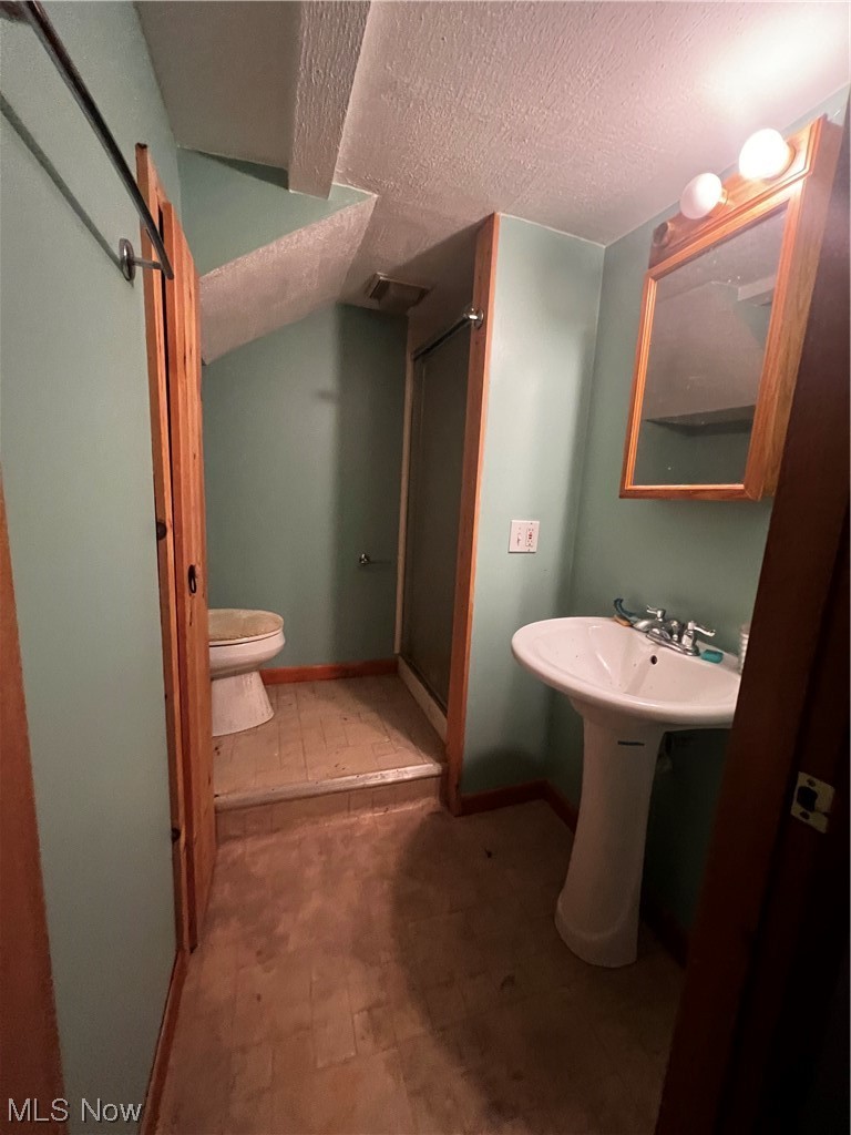 3136 Yorkshire Road Cleveland, OH 44118 - Photo 18 of 18 Gallery Image 18
