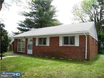 635 Wises Mill Road Philadelphia, PA 19128 - Photo 1 of 11 Exterior Front
