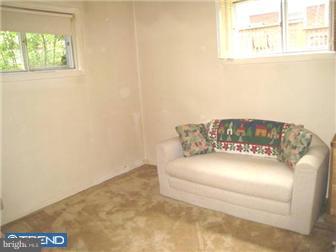 635 Wises Mill Road Philadelphia, PA 19128 - Photo 8 of 11 Bedroom 2