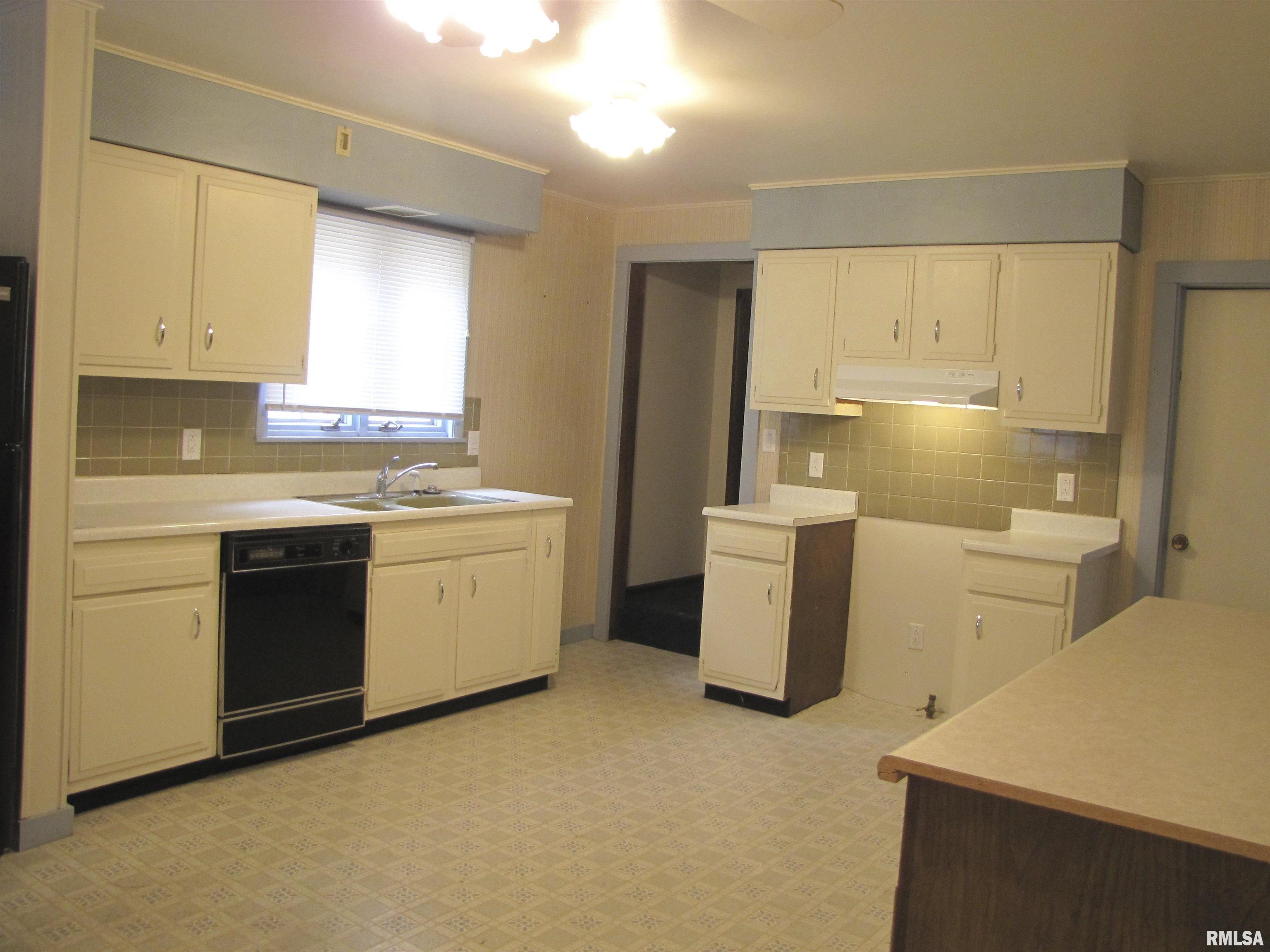 215 North State Street Springfield, IL 62702 - Photo 4 of 7