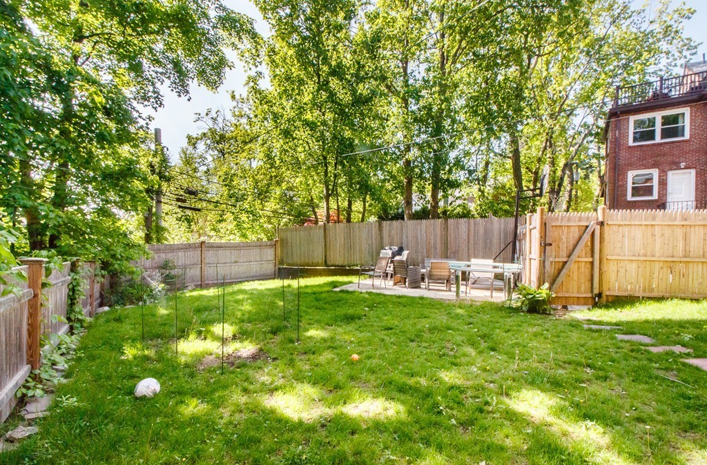 60 Gardner Road, Unit 1 Brookline, MA 02445 - Photo 13 of 13 Gallery Image 13