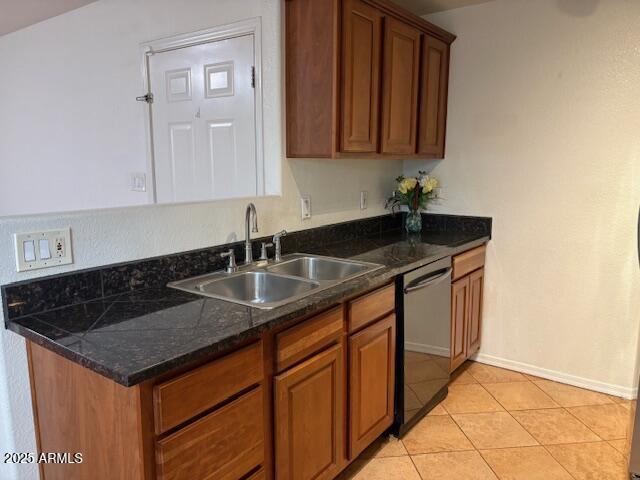2121 West Royal Palm Road, Unit 2074 Phoenix, AZ 85021 - Photo 1 of 22 a kitchen with granite countertop a sink and cabinets