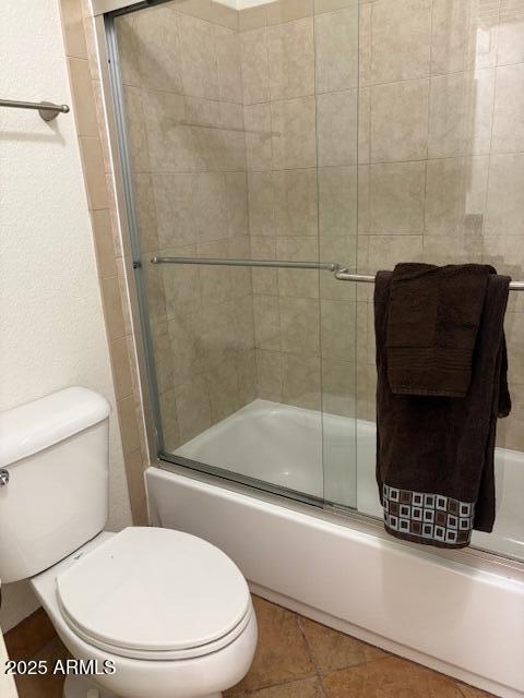 2121 West Royal Palm Road, Unit 2074 Phoenix, AZ 85021 - Photo 10 of 22 a bathroom with a toilet and a shower