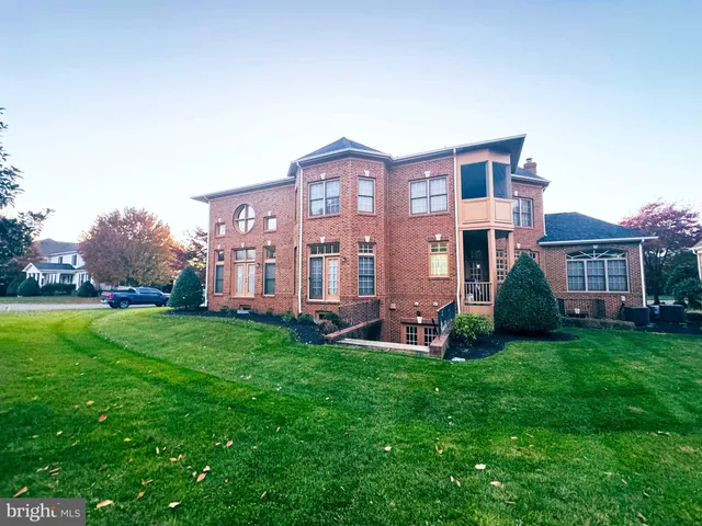 $1,375,000 | 8301 Hancock Court, Gainesville, VA 20155