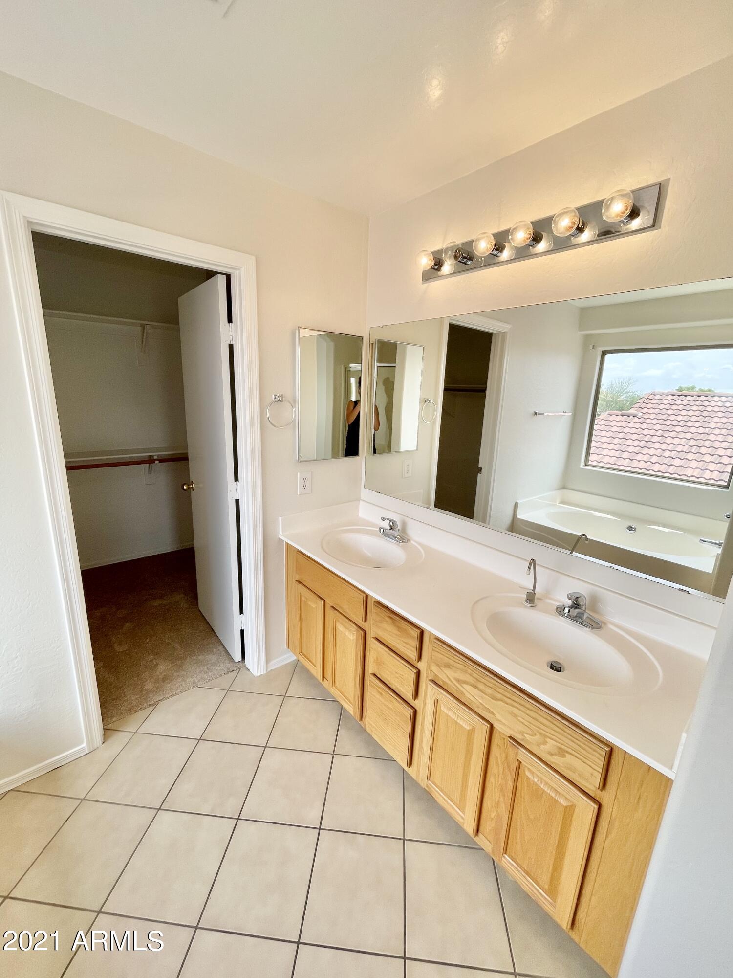 2331 West Darrel Road Phoenix, AZ 85041 - Photo 18 of 34 IMG_1220
