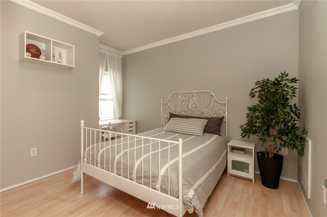 14130 Southeast 171st Way, Unit D303 Renton, WA 98058 - Photo 14 of 24 Gallery Image 14