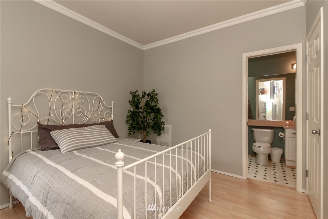 14130 Southeast 171st Way, Unit D303 Renton, WA 98058 - Photo 16 of 24 Gallery Image 16