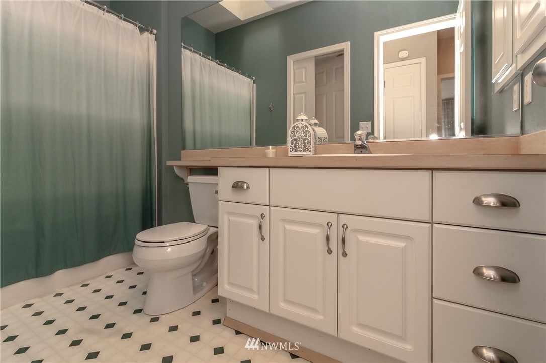 14130 Southeast 171st Way, Unit D303 Renton, WA 98058 - Photo 17 of 24 Gallery Image 17
