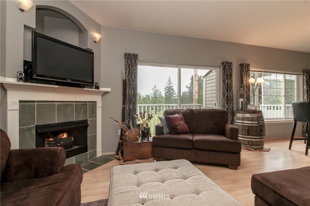 14130 Southeast 171st Way, Unit D303 Renton, WA 98058 - Photo 5 of 24 Gallery Image 5