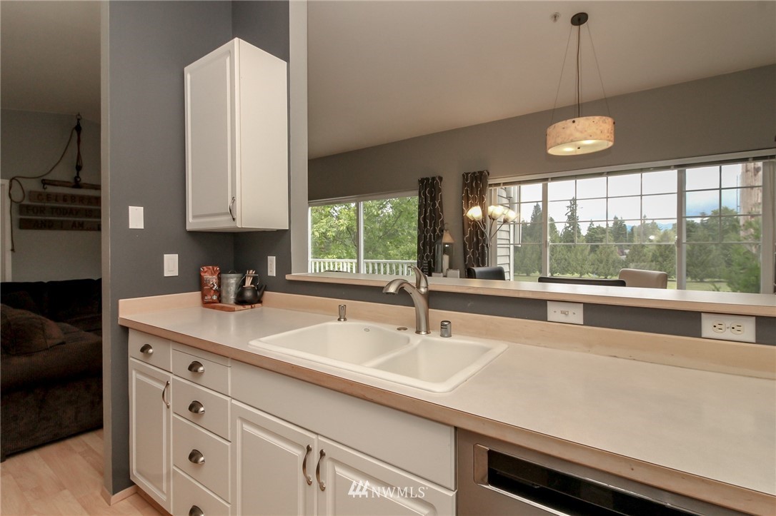 14130 Southeast 171st Way, Unit D303 Renton, WA 98058 - Photo 10 of 24 Gallery Image 10