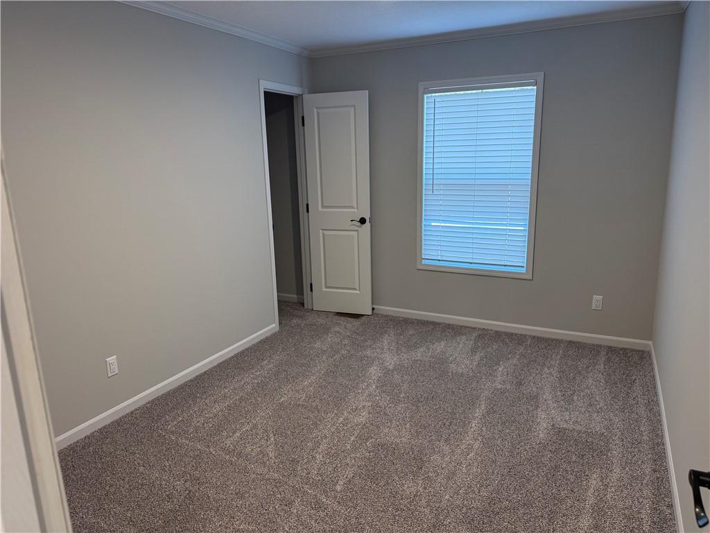 654 Robertson Loop Road Clarkesville, GA 30523 - Photo 4 of 21