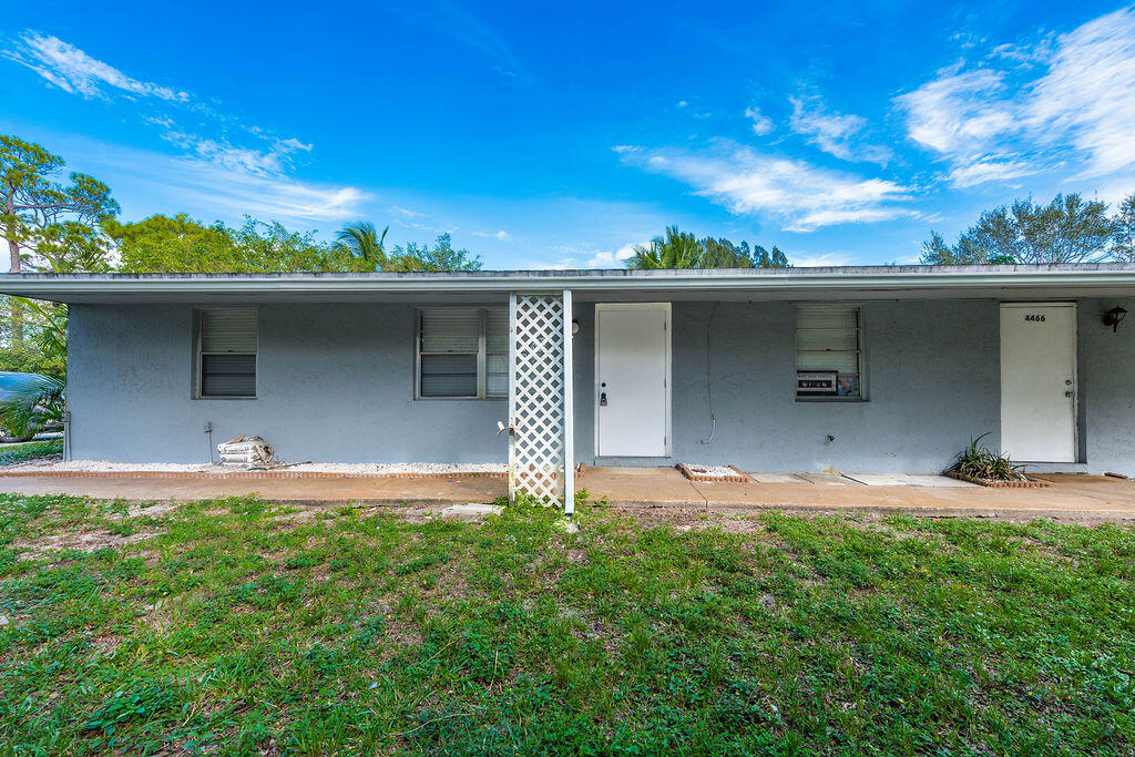4468 Stevens Road Lake Worth, FL 33461 - Photo 3 of 25 4468StevensRoad,LakeWorth-22