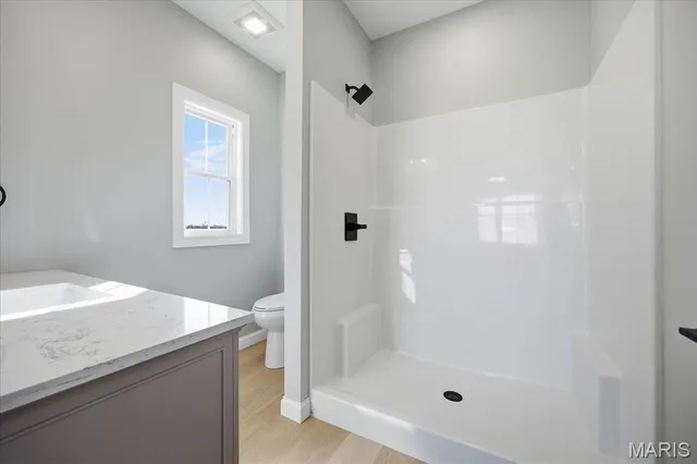 $385,000 | 16639 Pembrooke Court, Carlyle, IL 62231