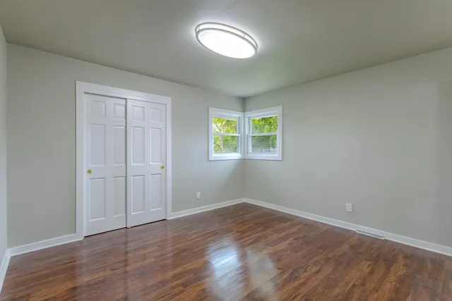 $409,900 | 8014 South 13th Street, Oak Creek, WI 53154