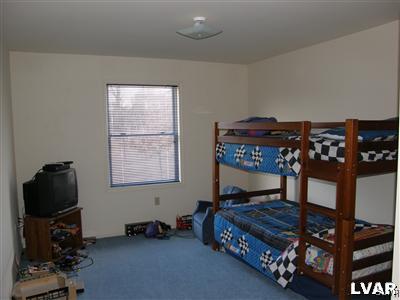 920 Front Street Whitehall, PA 18052 - Photo 11 of 17 Gallery Image 11