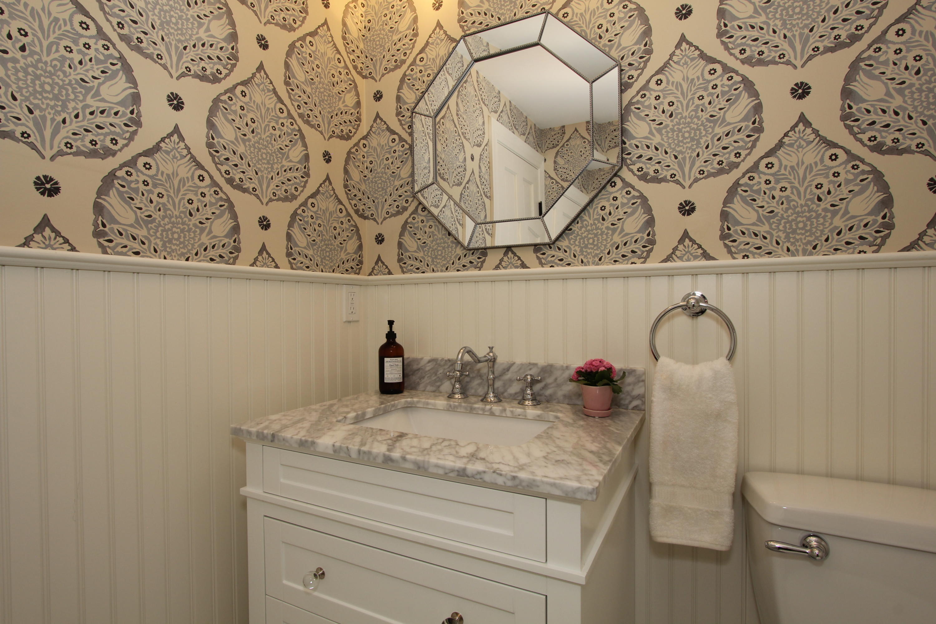 230 Cross Ridge Road New Canaan, CT 06840 - Photo 26 of 34 Lower Level Powder Room