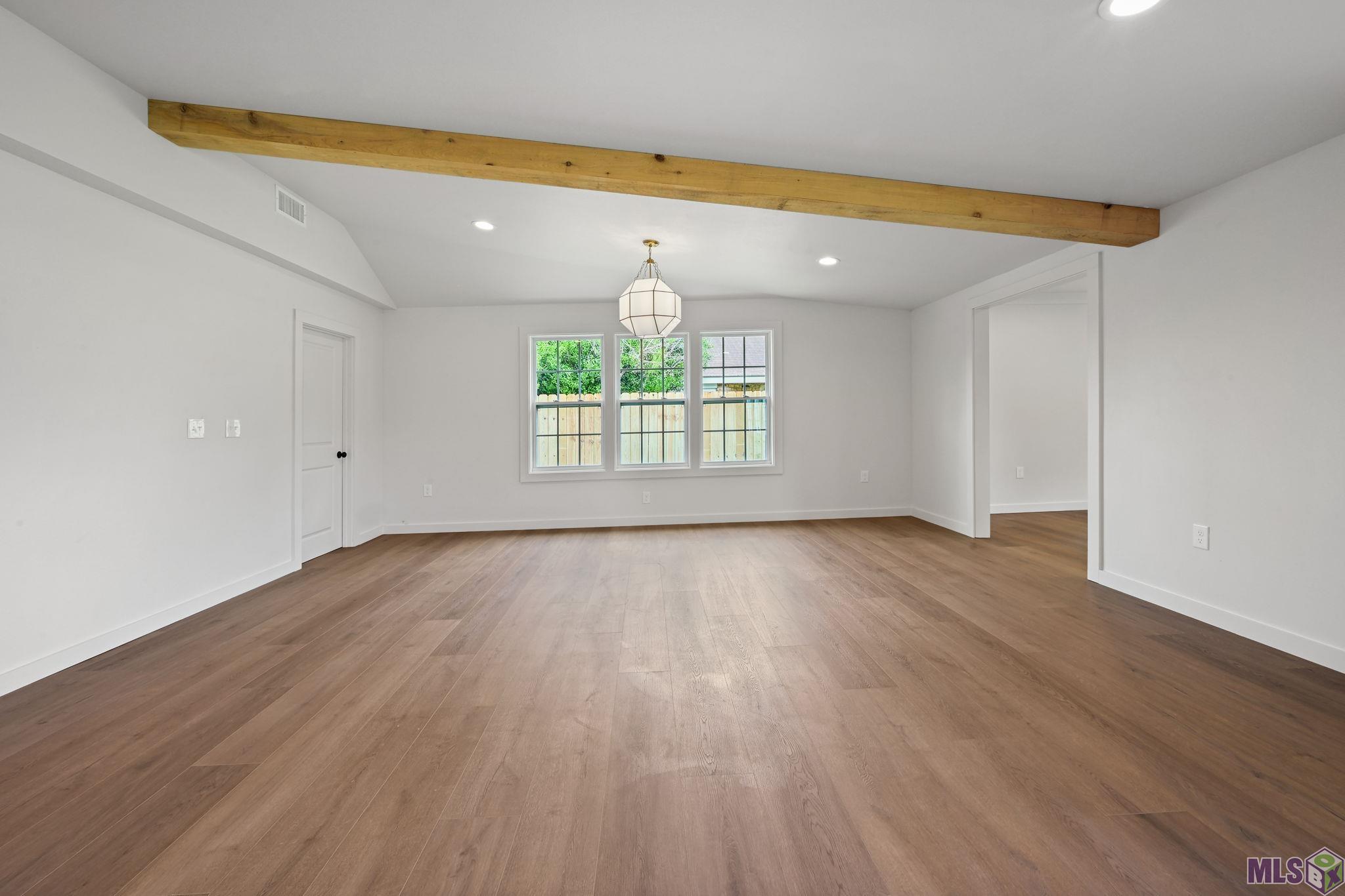 8872 Bayside Avenue Baton Rouge, LA 70806 - Photo 4 of 34