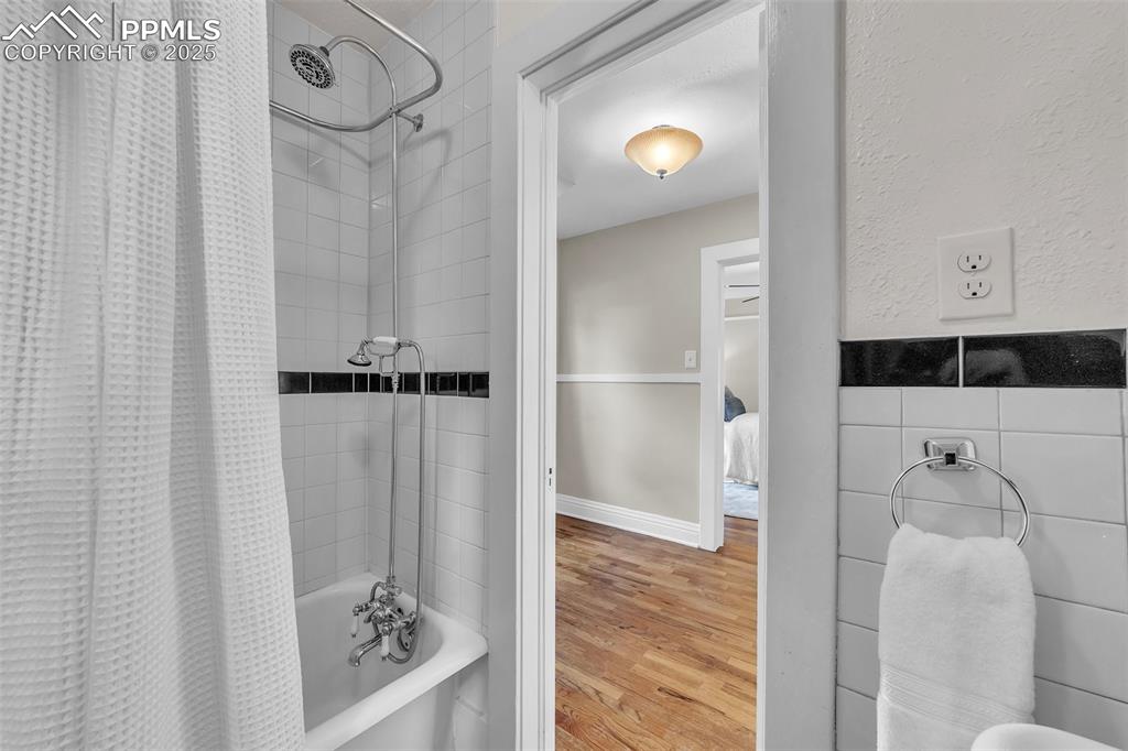 319 South Institute Street Colorado Springs, CO 80903 - Photo 29 of 49 a view of bathroom with a shower
