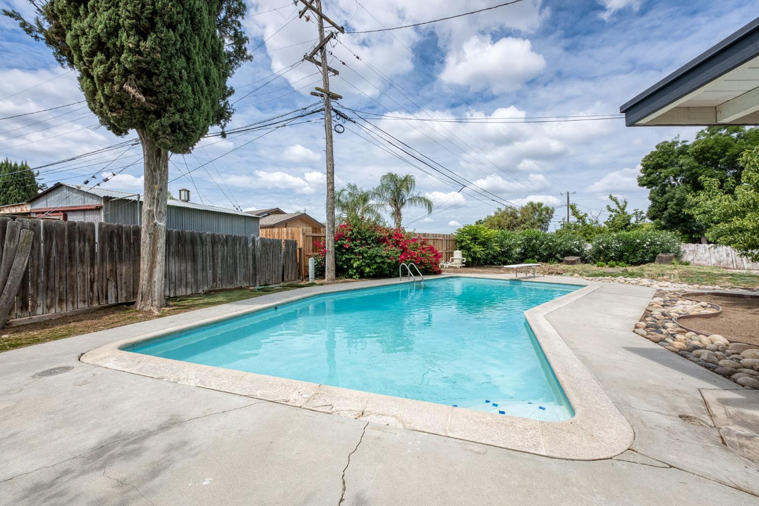 4205 Ralph Lane North Fresno, CA 93727 - Photo 44 of 59