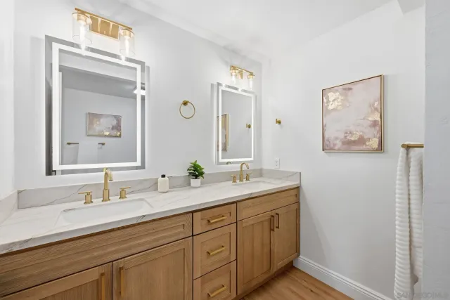 $1,295,000 | 5424 Princess View Place, San Diego, CA 92120