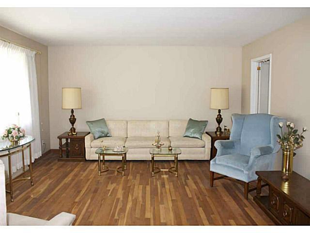 3104 Westwick Road Columbus, OH 43232 - Photo 3 of 24 Gallery Image 3