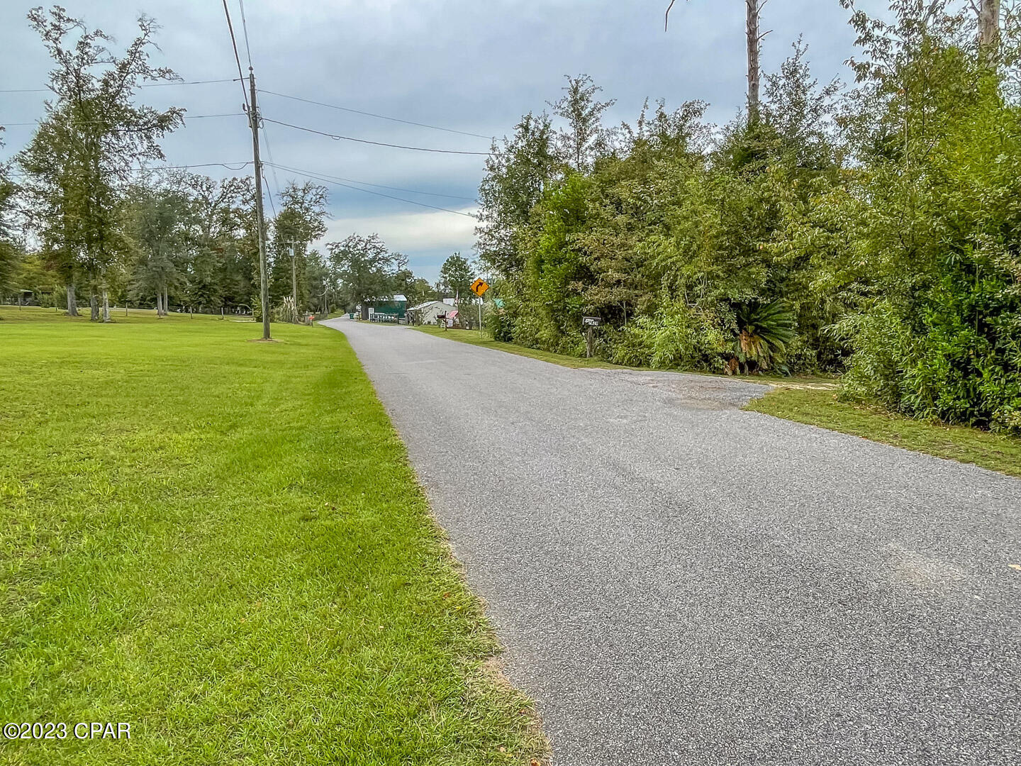 7815 Lake Seminole Road Sneads, FL 32460 - Photo 7 of 14