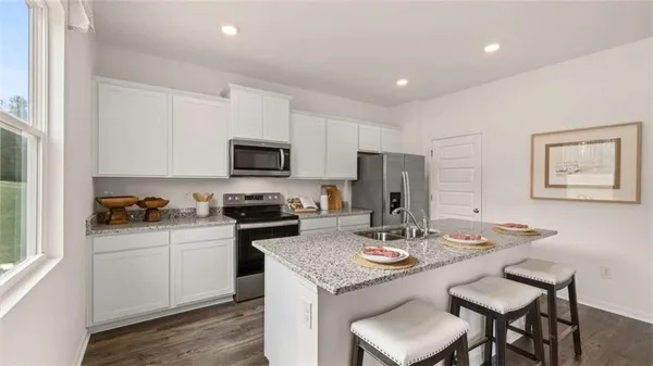 $366,700 | 101 Oakchase Pk Lane, Hampton, GA 30228