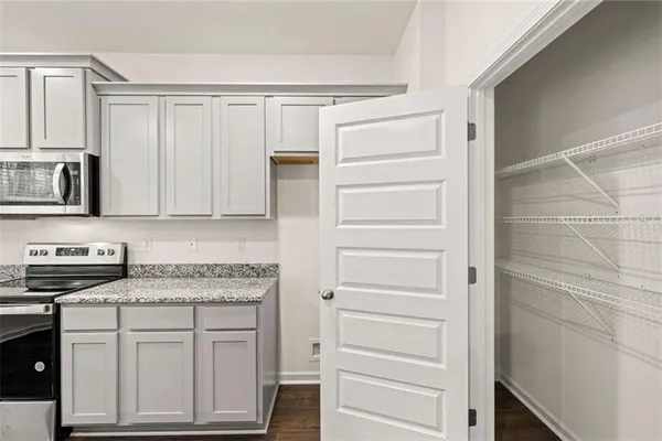 $366,700 | 101 Oakchase Pk Lane, Hampton, GA 30228