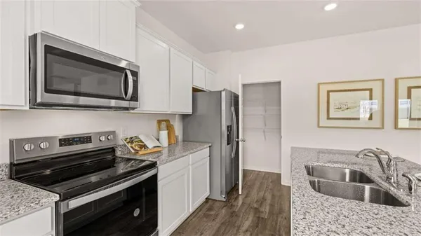 $366,700 | 101 Oakchase Pk Lane, Hampton, GA 30228