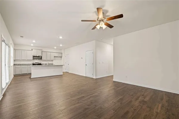 $366,700 | 101 Oakchase Pk Lane, Hampton, GA 30228