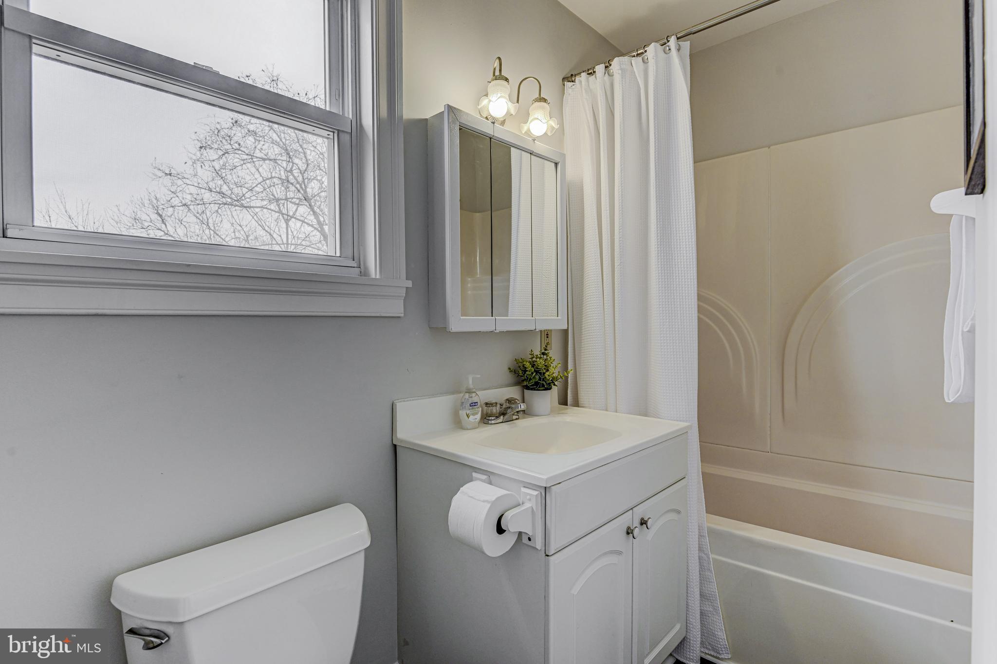 1023 Haverhill Road Baltimore, MD 21229 - Photo 29 of 37 Gallery Image 29