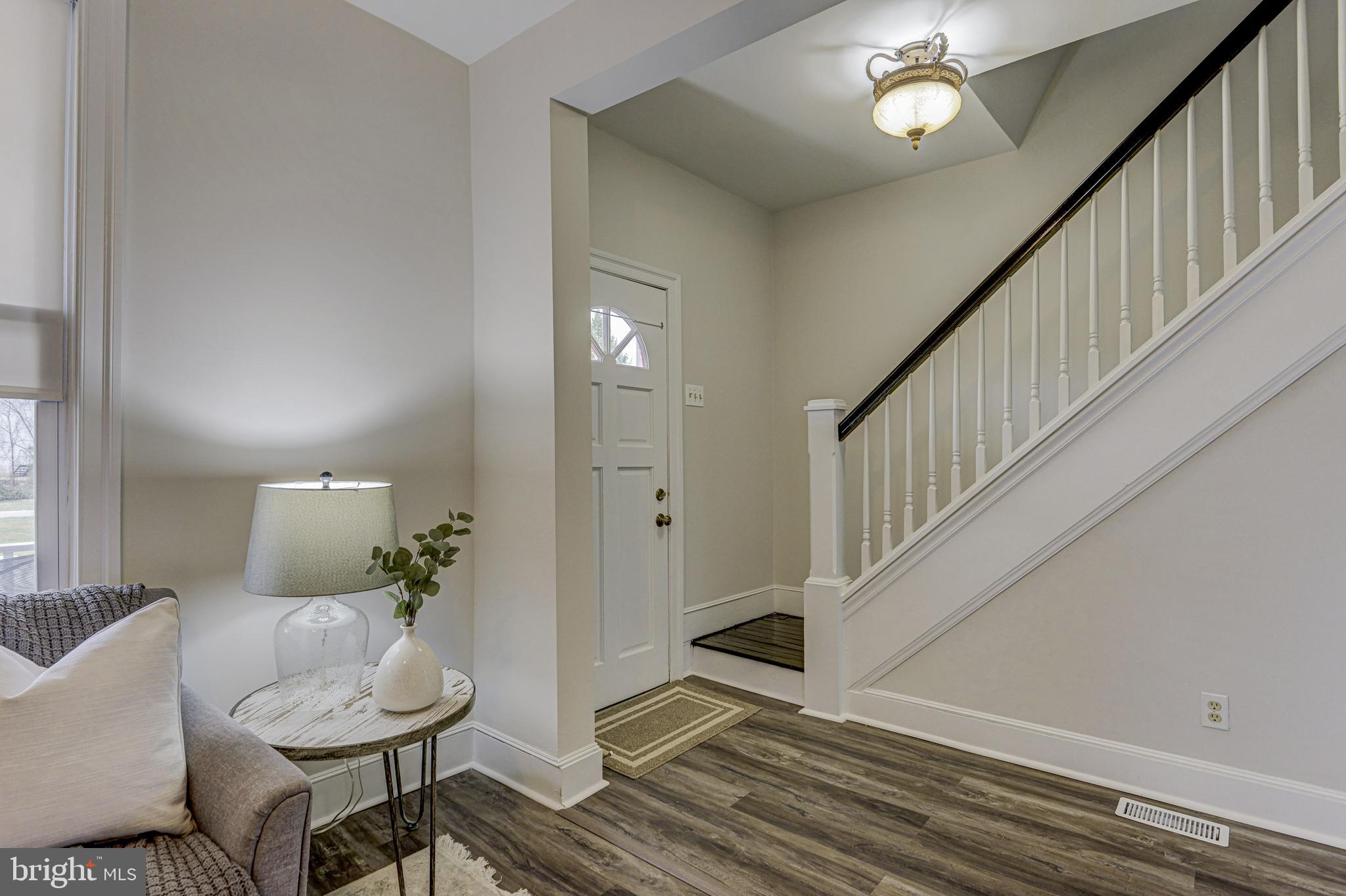 1023 Haverhill Road Baltimore, MD 21229 - Photo 4 of 37 Gallery Image 4