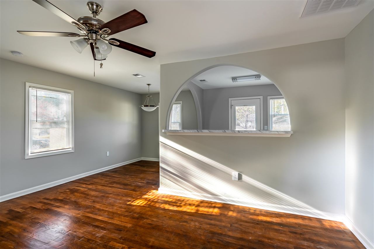 1743 Weiner Road Memphis, TN 38108 - Photo 10 of 24 Gallery Image 10