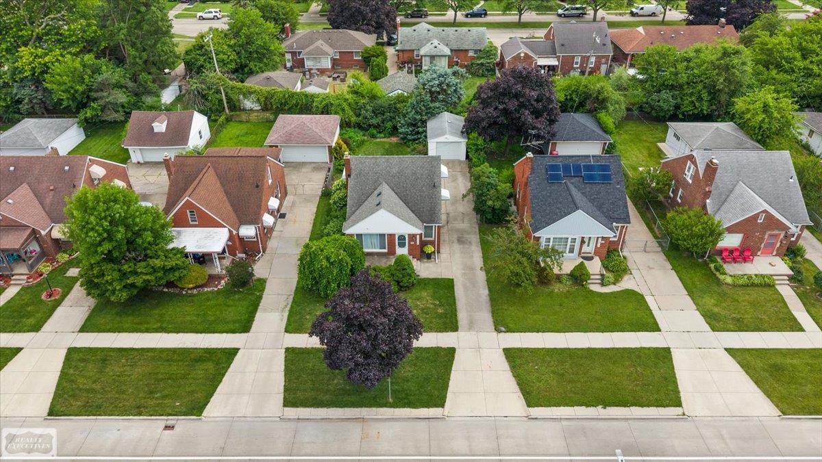 16504 Toepfer Drive Eastpointe, MI 48021 - Photo 31 of 70