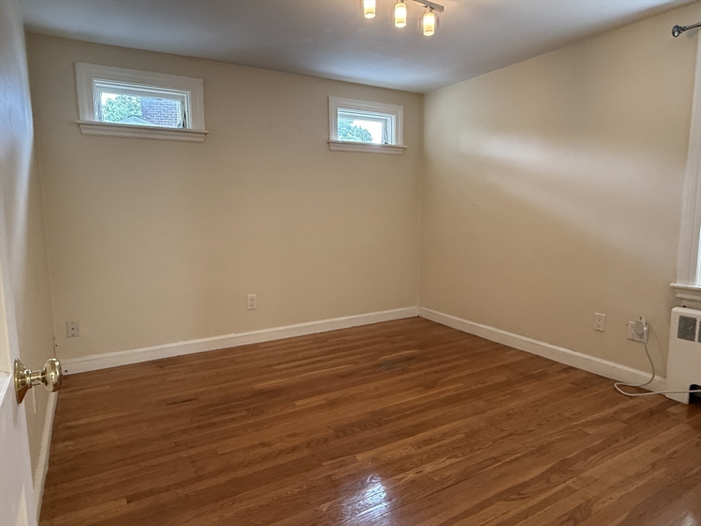 31 Falmouth Road Watertown, MA 02472 - Photo 7 of 17