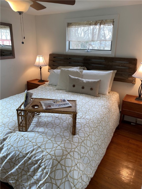 73 North Road Jamestown, RI 02835 - Photo 27 of 32 Main level Bedroom is 9' x 10'.