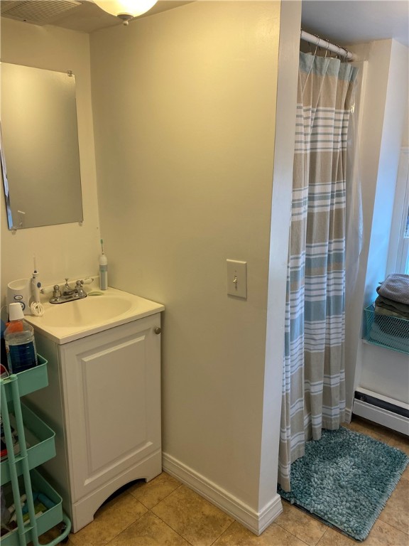 73 North Road Jamestown, RI 02835 - Photo 31 of 32 Lower level full Bathroom has a shower, and nice light!