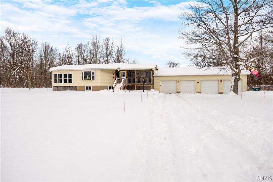 18 Biddlecum Road Schroeppel, NY 13132 - Photo 2 of 50