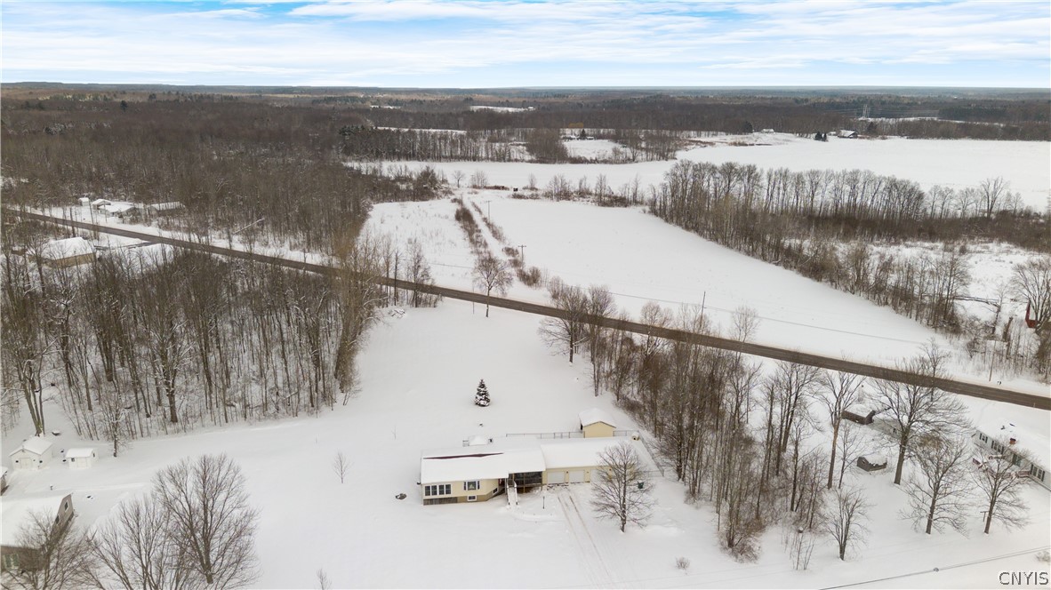 18 Biddlecum Road Schroeppel, NY 13132 - Photo 9 of 50