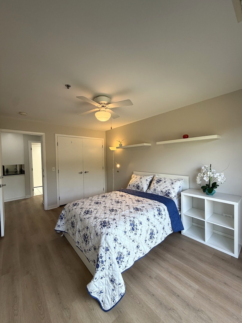 422 Kelburn Road, Unit 325 Deerfield, IL 60015 - Photo 17 of 33 Gallery Image 17