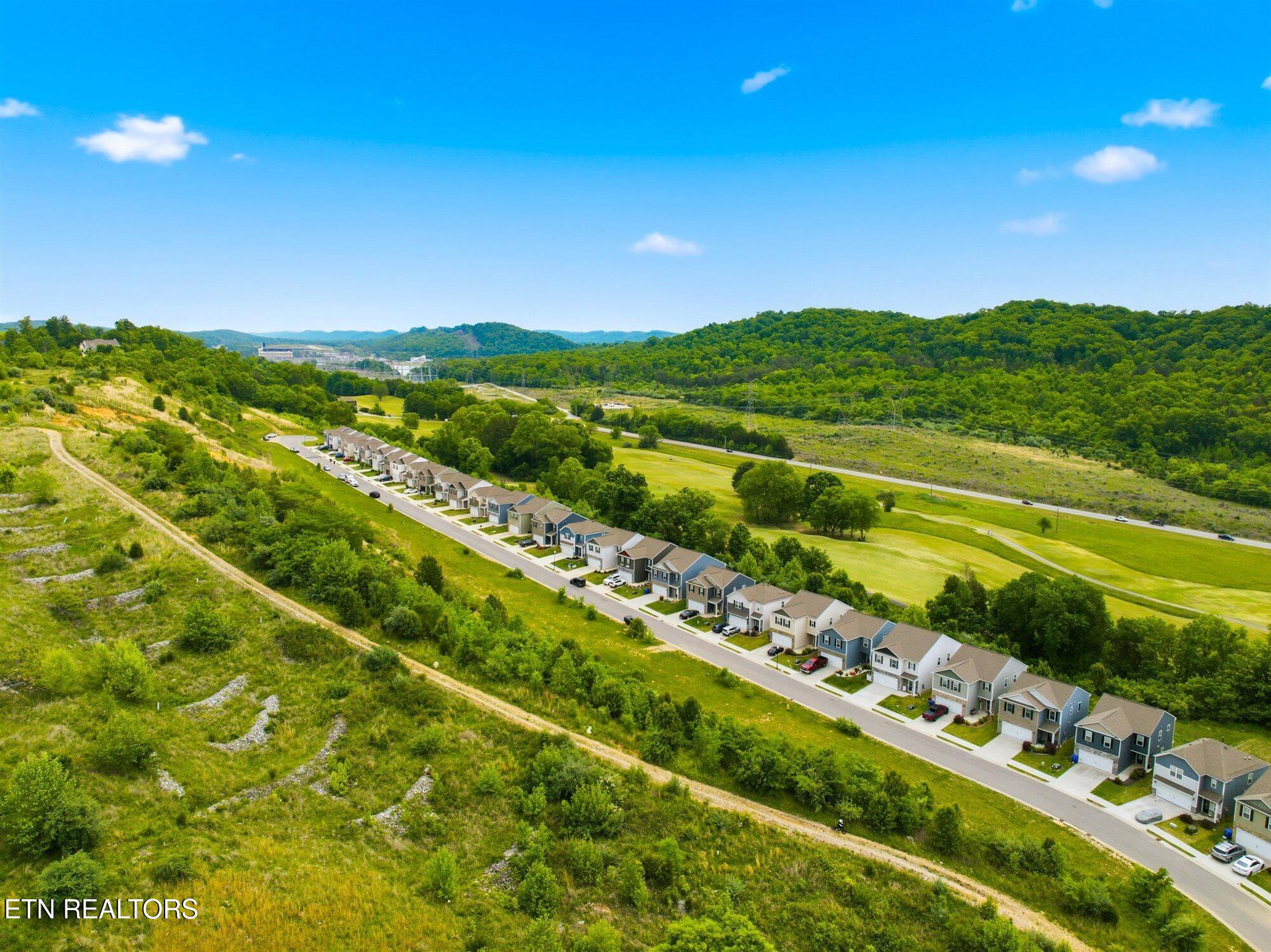 Harbour Pointe Oak Ridge Oak Ridge, TN 37830 - Photo 15 of 23 19-Harbour-Pointe-Ln-Centennial-Vlg-Dr-O